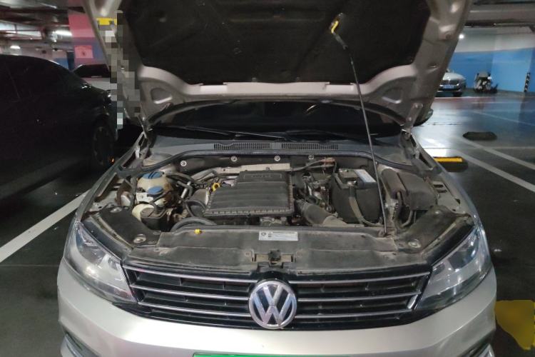 Used Volkswagen Sagitar 2018 1.6L Automatic Comfort Model Engine Bay