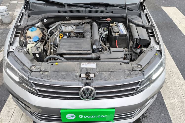 Used Volkswagen Sagitar 2018 280TSI DSG Ignite Edition Engine Bay