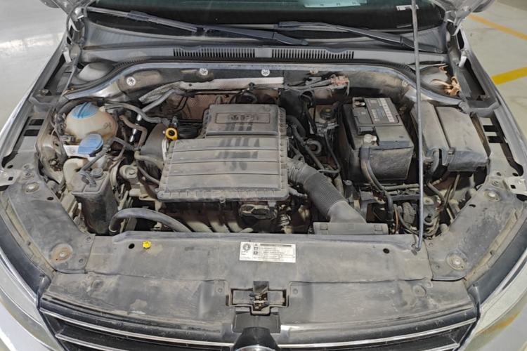 Used Volkswagen Sagitar 2018 1.6L Automatic Comfort Model Engine Bay