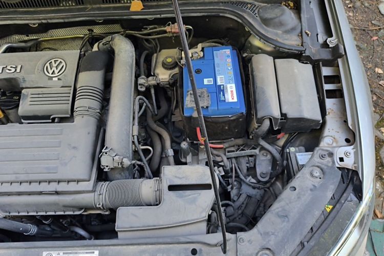 Used Volkswagen Sagitar 2018 280TSI DSG Luxury Model Engine Bay Left
