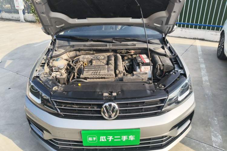 Used Volkswagen Sagitar 2018 280TSI DSG Ignite Edition Engine Bay