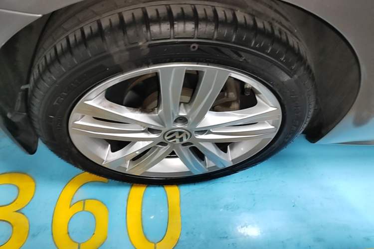 Used Volkswagen Sagitar 2018 280TSI DSG Luxury Model Exterior 3