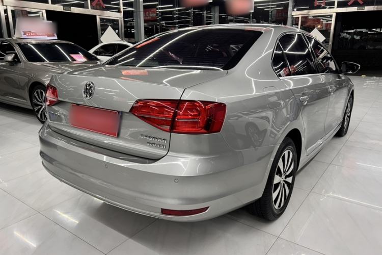 Used Volkswagen Sagitar 2018 280TSI DSG Comfort Model Exterior 4
