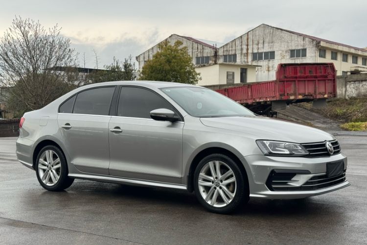 Used Volkswagen Sagitar 2018 280TSI DSG Ignite Edition Exterior 5