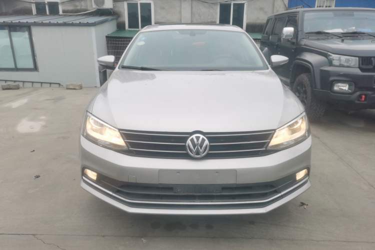 Used Volkswagen Sagitar 2018 1.6L Automatic Comfort Model Front