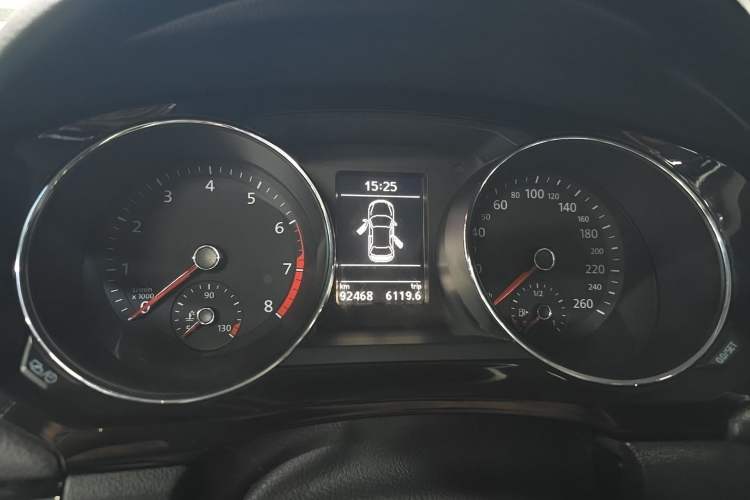 Used Volkswagen Sagitar 2018 280TSI DSG Ignite Edition Instrument Cluster