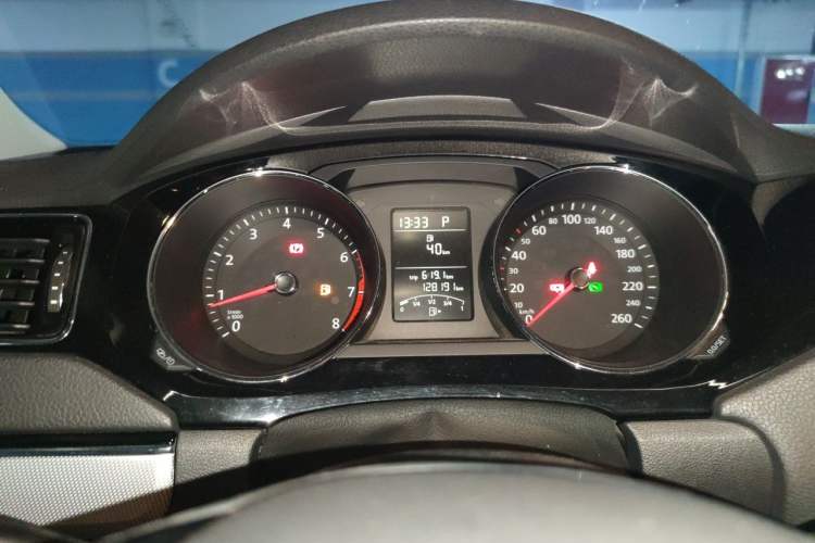 Used Volkswagen Sagitar 2018 1.6L Automatic Comfort Model Instrument Cluster