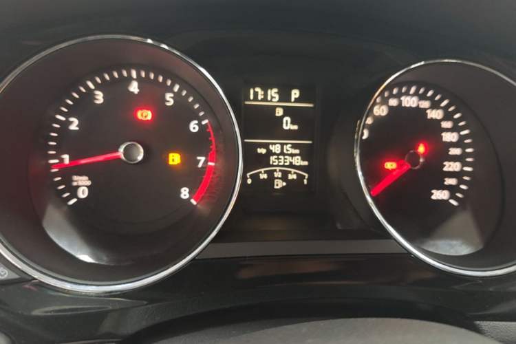 Used Volkswagen Sagitar 2018 1.6L Automatic Comfort Model Instrument Cluster