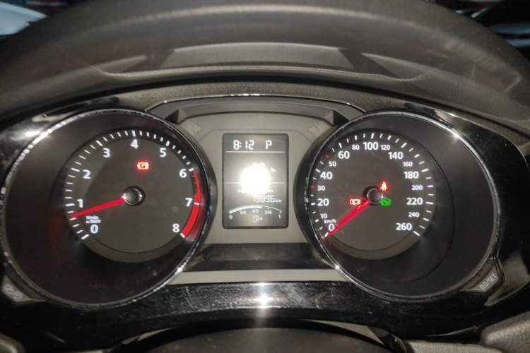 Used Volkswagen Sagitar 2018 1.6L Automatic Comfort Model Instrument Cluster