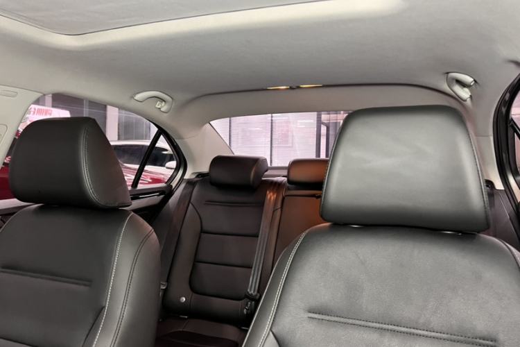 Used Volkswagen Sagitar 2018 280TSI DSG Comfort Model Interior 2