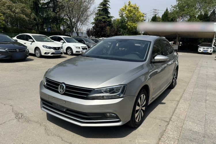 Used Volkswagen Sagitar 2018 1.6L Automatic Comfort Model Guazi used car, China used car export, Used car for sale, Used  cars, Cheapest cars for sale