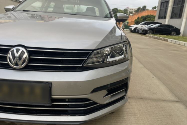 Used Volkswagen Sagitar 2018 280TSI DSG Ignite Edition Left Front Headlight