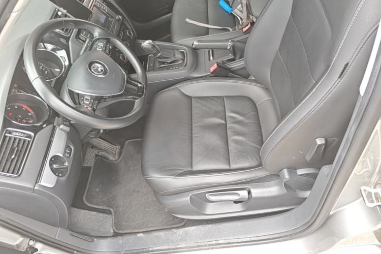 Used Volkswagen Sagitar 2018 280TSI DSG Comfort Model Left Front Seat