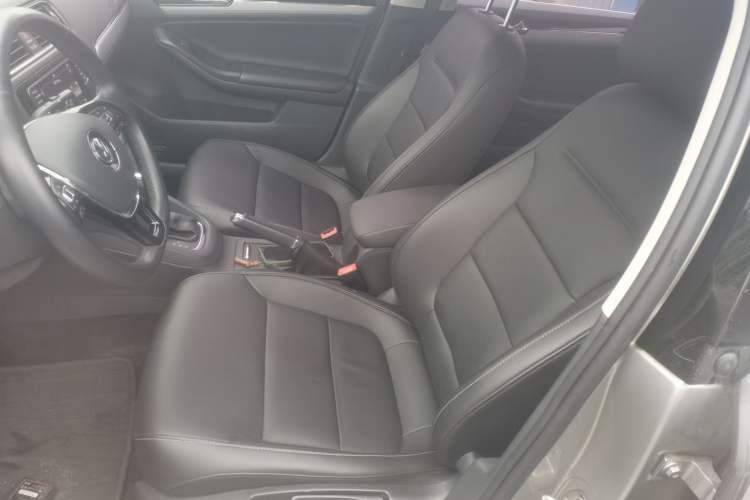 Used Volkswagen Sagitar 2018 1.6L Automatic Comfort Model Left Front Seat