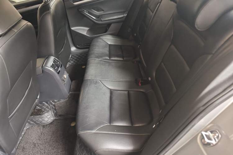 Used Volkswagen Sagitar 2018 180TSI DSG Prestige Edition Left Rear Seat