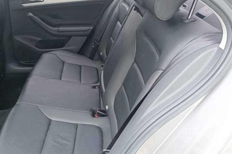 Used Volkswagen Sagitar 2018 1.6L Automatic Comfort Model Left Rear Seat