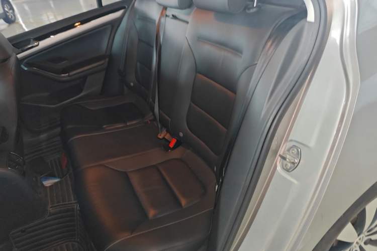 Used Volkswagen Sagitar 2018 1.6L Automatic Comfort Model Left Rear Seat