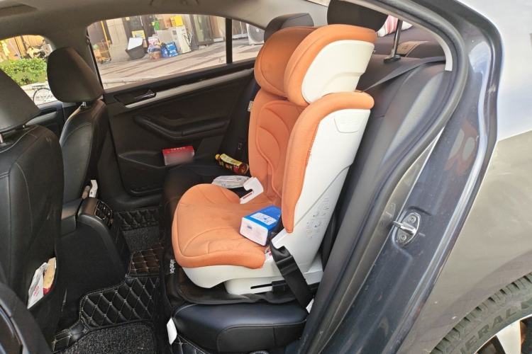 Used Volkswagen Sagitar 2018 280TSI DSG Comfort Model Left Rear Seat