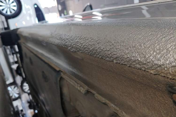 Used Volkswagen Sagitar 2018 1.6L Manual Comfort Model Left Side Sill