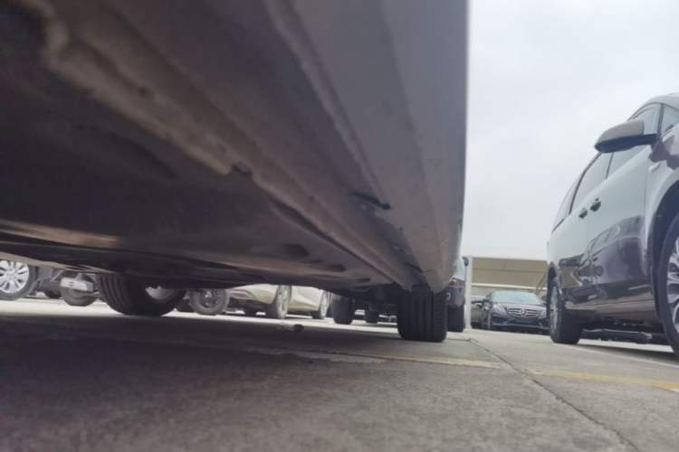 Used Volkswagen Sagitar 2018 280TSI DSG Ignite Edition Left Side Sill