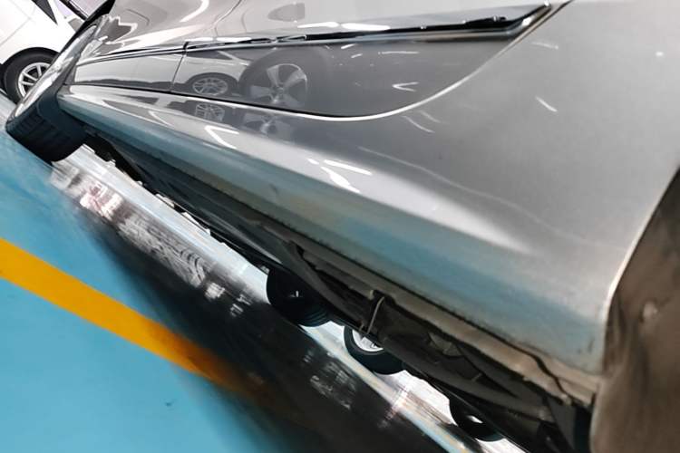 Used Volkswagen Sagitar 2018 280TSI DSG Luxury Model Left Side Sill