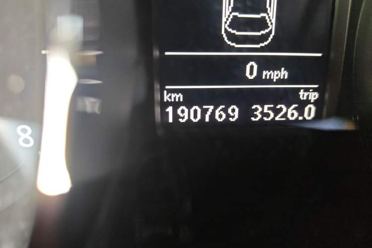 Used Volkswagen Sagitar 2018 280TSI DSG Comfort Model Odometer Close Up