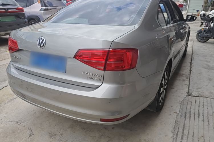 Used Volkswagen Sagitar 2018 280TSI DSG Comfort Model Rear Right 45 Deg