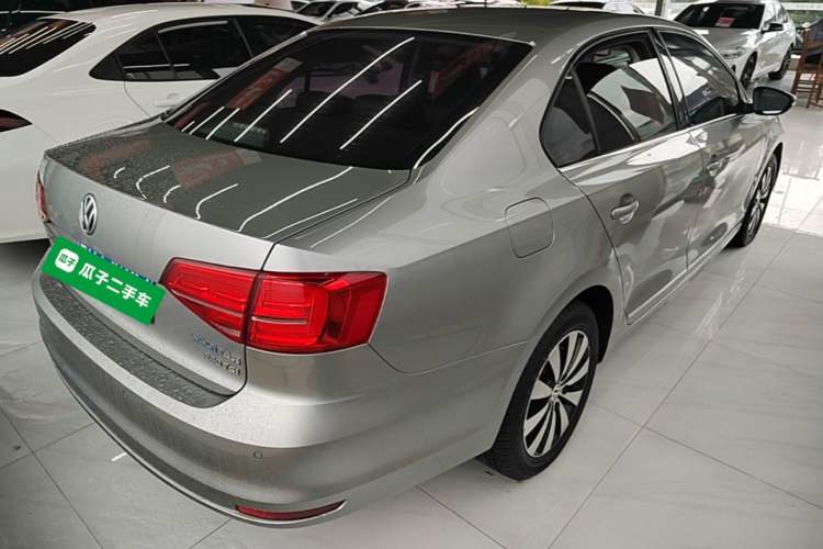 Used Volkswagen Sagitar 2018 280TSI DSG Comfort Model Rear Right 45 Deg