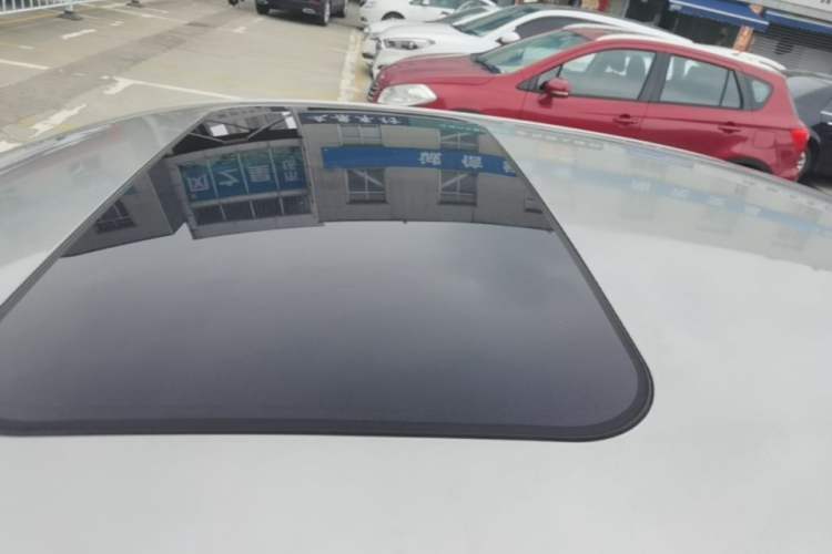Used Volkswagen Sagitar 2018 280TSI DSG Ignite Edition Roof