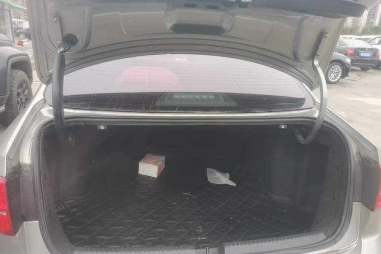 Used Volkswagen Sagitar 2018 1.6L Automatic Comfort Model Trunk