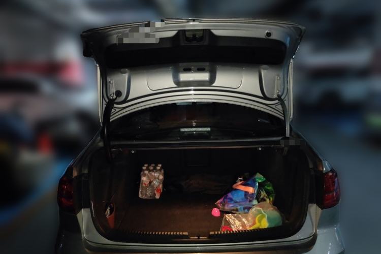 Used Volkswagen Sagitar 2018 1.6L Automatic Comfort Model Trunk