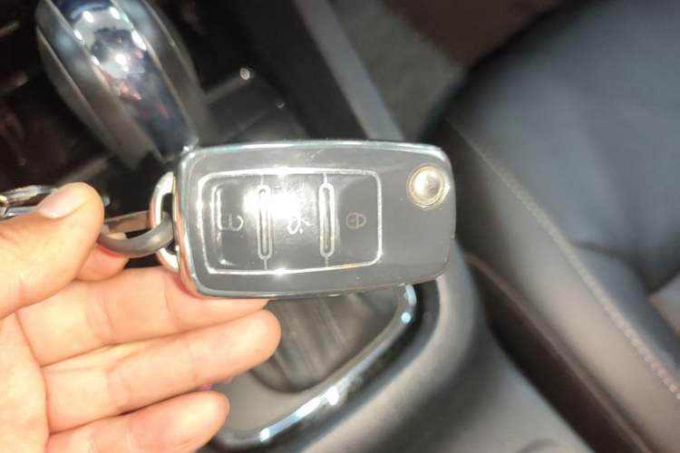 Used Volkswagen Sagitar 2018 280TSI DSG Ignite Edition Vehicle Key