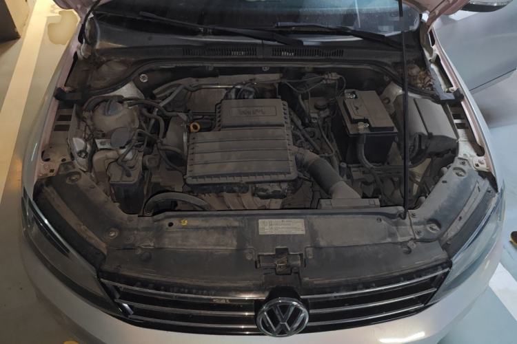 Used Volkswagen Sagitar 2018 1.6L Automatic Comfort Model Engine Bay