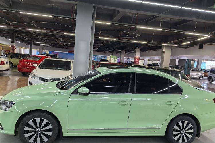 Used Volkswagen Sagitar 2018 1.6L Automatic Comfort Model Exterior 3