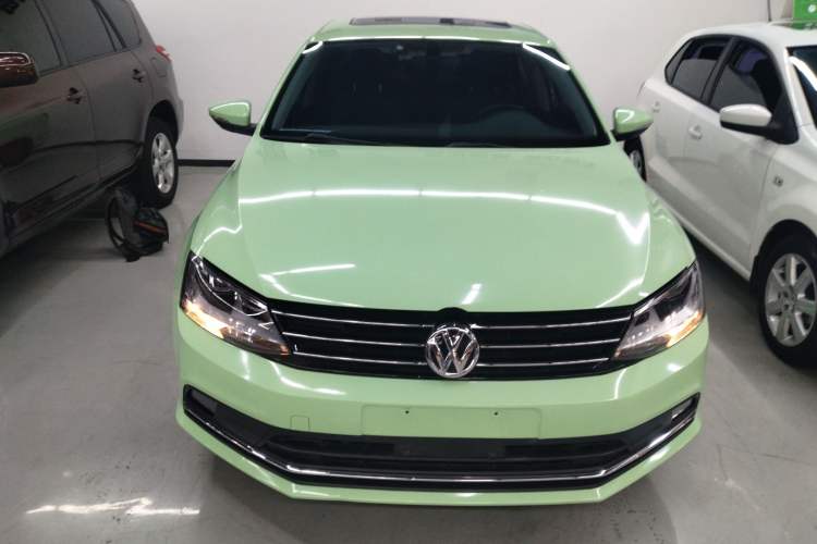 Used Volkswagen Sagitar 2018 1.6L Automatic Comfort Model Front