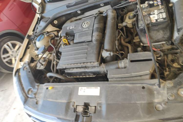Used Volkswagen Sagitar 2018 280TSI DSG Ignite Edition Engine Bay