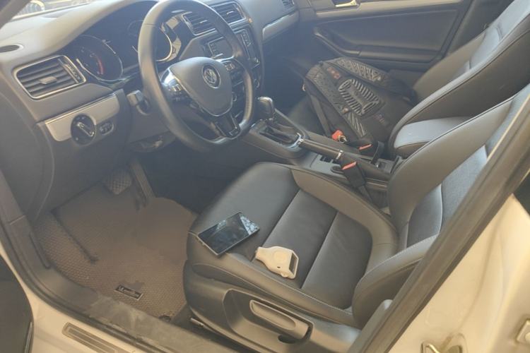 Used Volkswagen Sagitar 2018 280TSI DSG Ignite Edition Left Front Seat