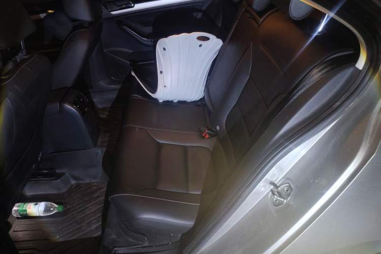 Used Volkswagen Sagitar 2018 280TSI DSG Comfort Model Left Rear Seat
