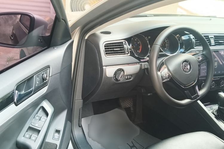 Used Volkswagen Sagitar 2018 280TSI DSG Comfort Model Driver Seat