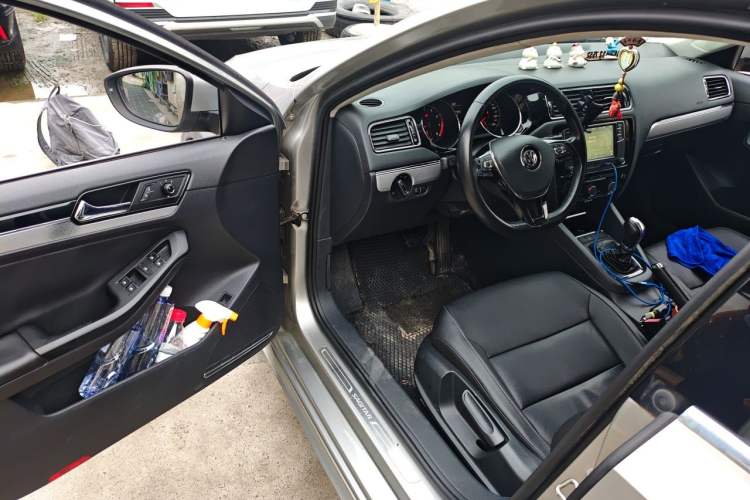 Used Volkswagen Sagitar 2018 280TSI DSG Ignite Edition Driver Seat