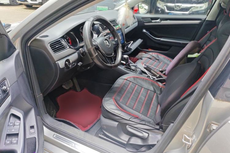 Used Volkswagen Sagitar 2018 1.6L Automatic Comfort Model Driver Seat