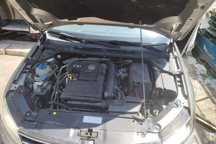 Used Volkswagen Sagitar 2018 280TSI DSG Comfort Model Engine Bay