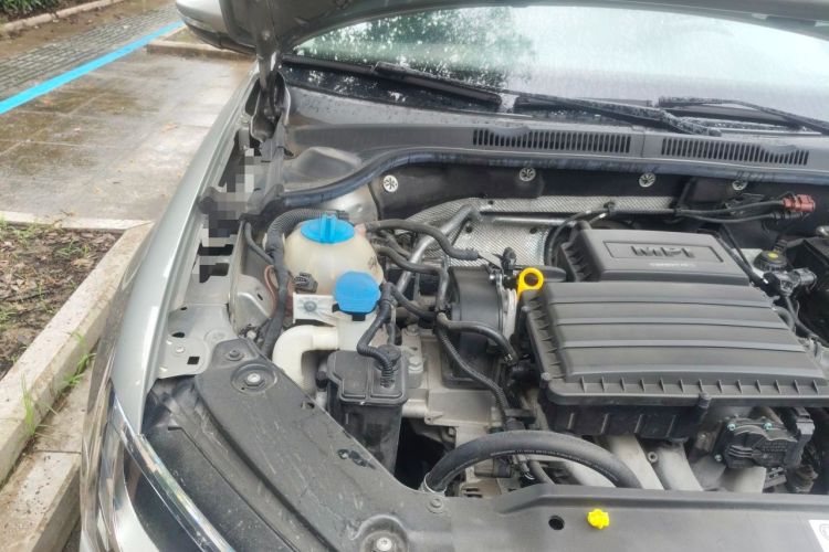 Used Volkswagen Sagitar 2018 1.6L Automatic Comfort Model Engine Bay Right
