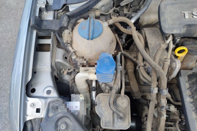 Used Volkswagen Sagitar 2018 280TSI DSG Ignite Edition Engine Bay Right