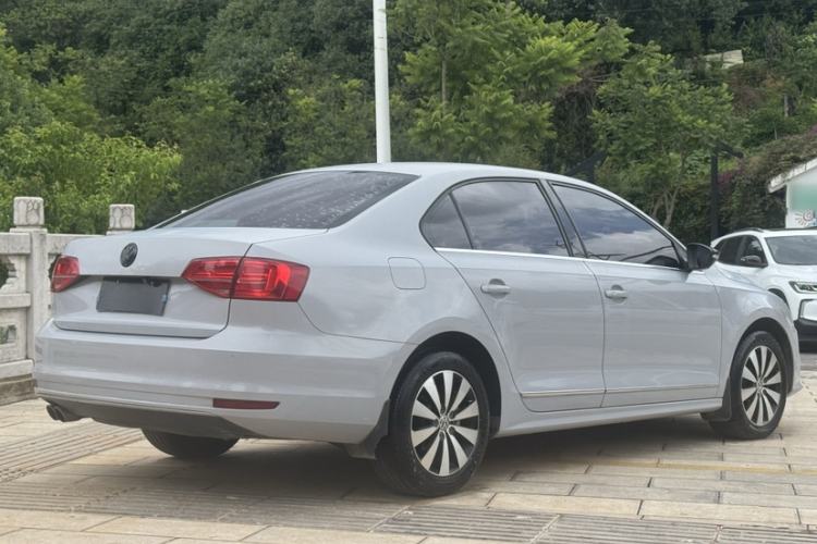 Used Volkswagen Sagitar 2018 280TSI DSG Comfort Model Exterior 3