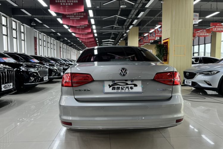 Used Volkswagen Sagitar 2018 1.6L Automatic Comfort Model Exterior 4