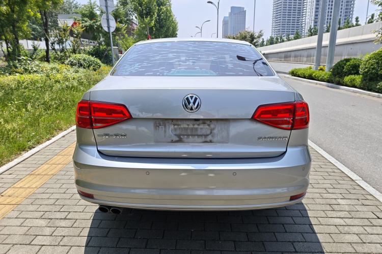 Used Volkswagen Sagitar 2018 280TSI DSG Comfort Model Exterior 4