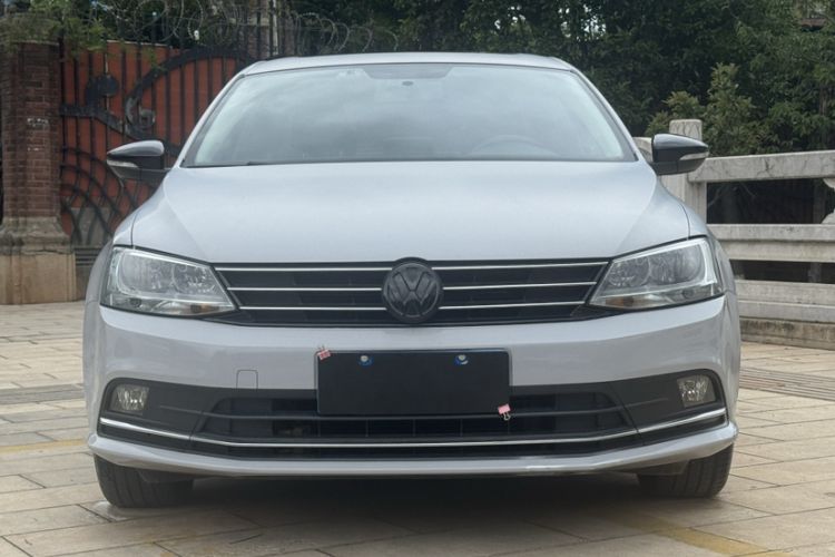 Used Volkswagen Sagitar 2018 280TSI DSG Comfort Model Exterior 6