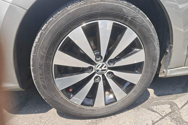 Used Volkswagen Sagitar 2018 280TSI DSG Comfort Model Exterior 7