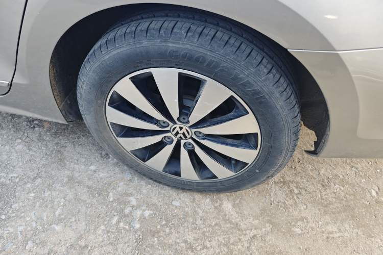 Used Volkswagen Sagitar 2018 1.6L Automatic Comfort Model Exterior 8